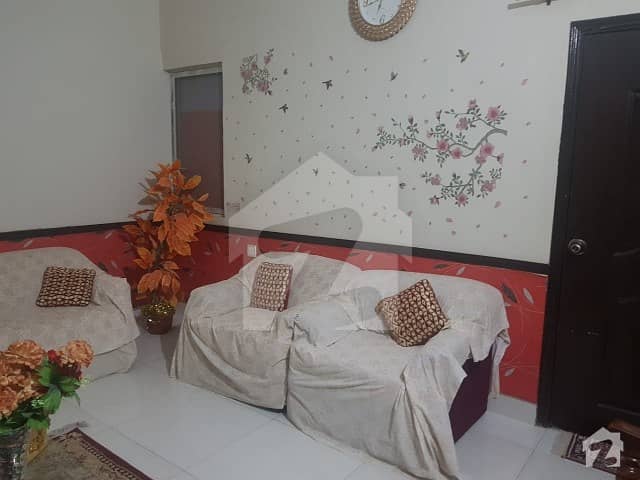 نیشنل سیمنٹ ایمپلائیز ہاؤسنگ گلشنِ اقبال ٹاؤن کراچی میں 3 کمروں کا 7 مرلہ مکان 3 کروڑ میں برائے فروخت۔