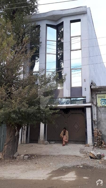 جی ٹی روڈ پشاور میں 4 کمروں کا 4 مرلہ زیریں پورشن 2.49 کروڑ میں برائے فروخت۔