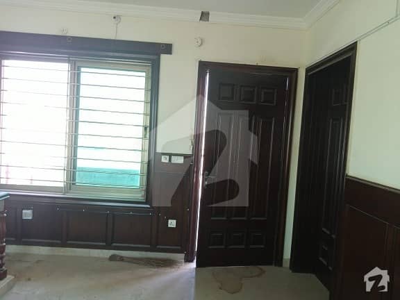 2 Bedrooms Upper Portion Available For Rent In F-8 Islamabad