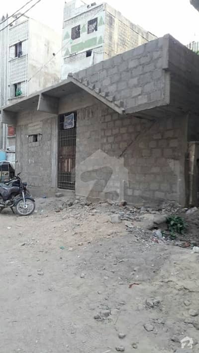 House Avalible In Liquatabad