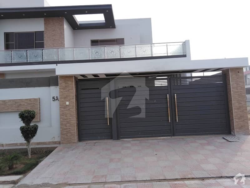House Of 17.5 Marla In Jhangi Wala Road For Sale