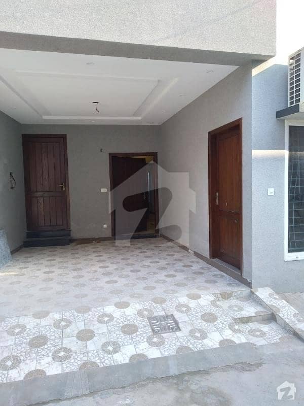 1125 Square Feet House Available In Nasheman-E-Iqbal For Sale