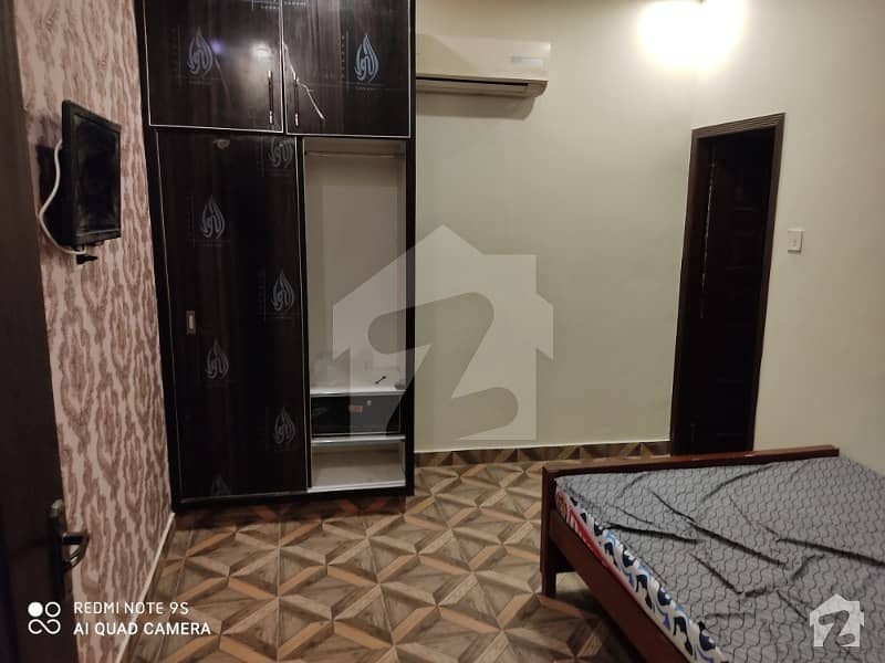 1 Bedroom With Bathrooms Furnished Flat