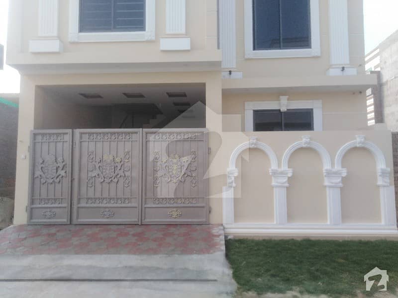 علامہ اقبال ایونیو جہانگی والا روڈ بہاولپور میں 4 کمروں کا 5 مرلہ مکان 1.1 کروڑ میں برائے فروخت۔