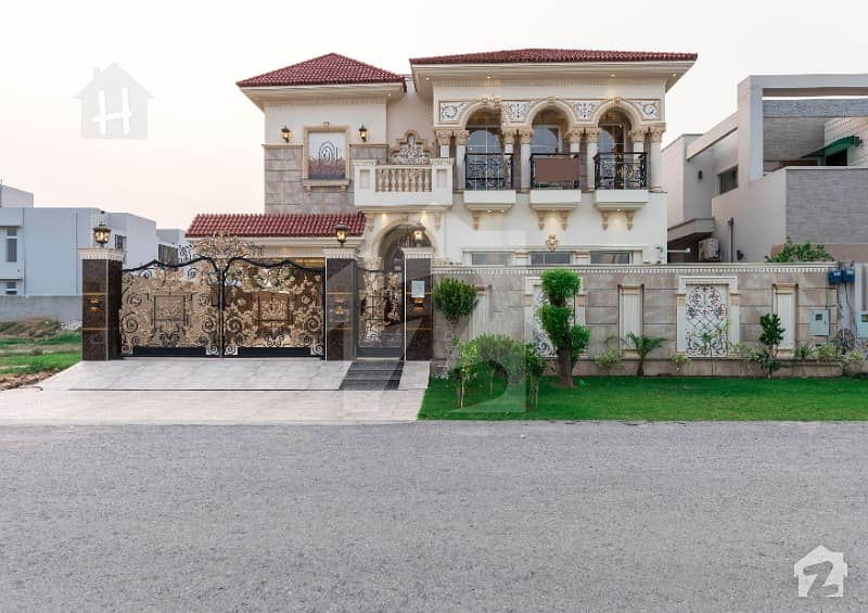 Hot Location Brand New Spanish Design Bungalow Hot Location Brand New Spanish Design Bungalow