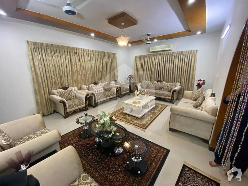 500 Square Yards House Is Available In Gulshan-e-Iqbal Town