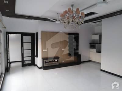 Gorgeous Location 1 Kanal Upper Portion Available For Rent In Dha Phase 8 D