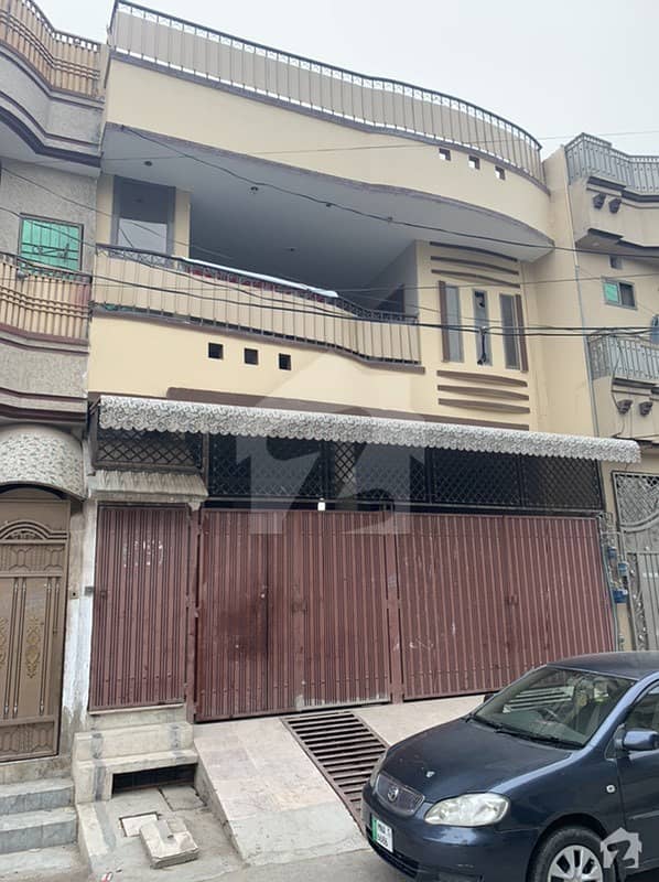 حیات آباد فیز 6 ۔ ایف 3/1 حیات آباد فیز 5 حیات آباد پشاور میں 8 کمروں کا 5 مرلہ مکان 1.82 کروڑ میں برائے فروخت۔