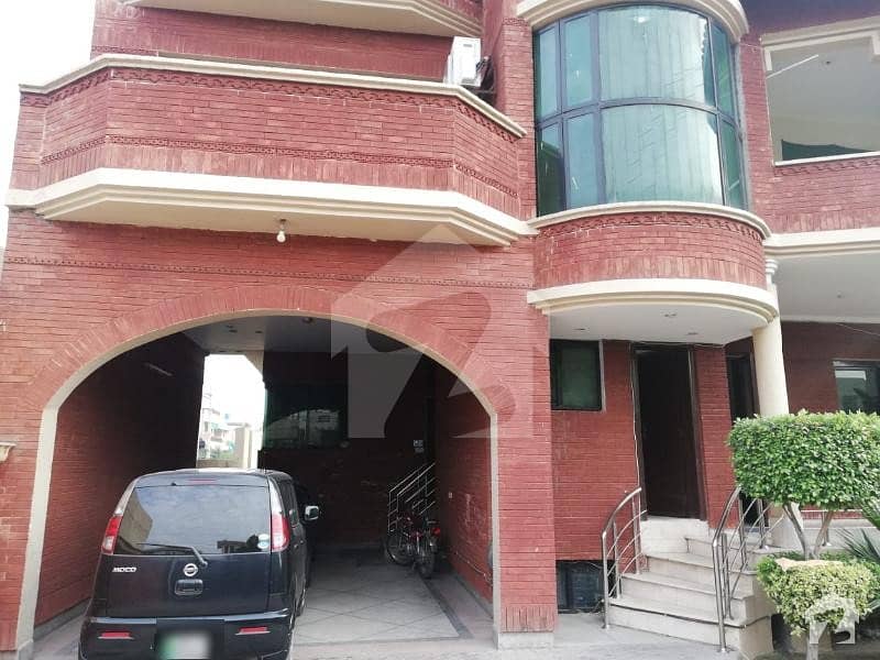 4500  Square Feet House For Rent In Wapda Town