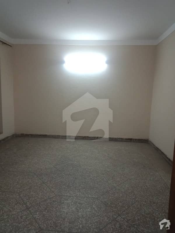 10 Marla Upper Portion For Rent In Allama Iqbal Town