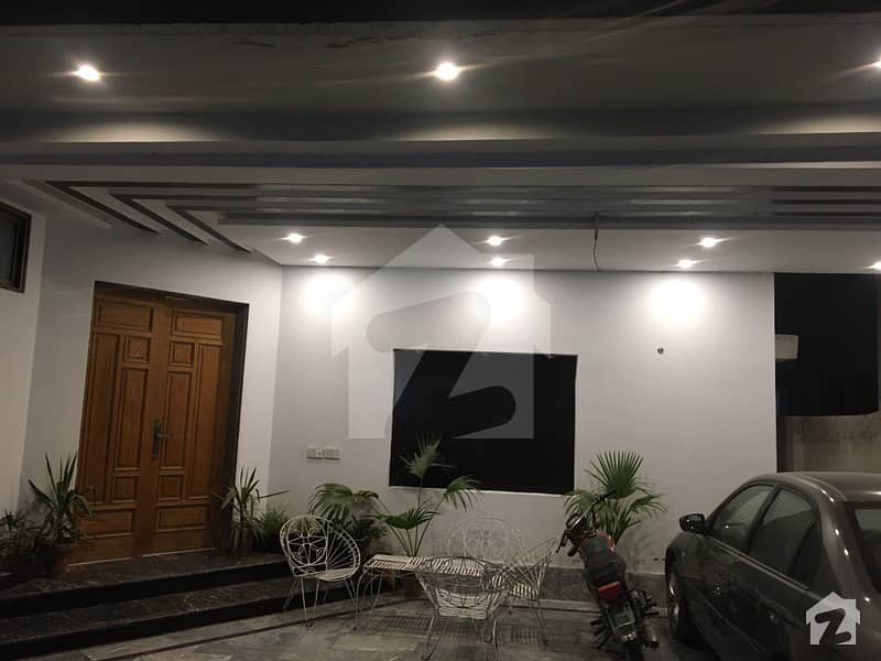 4500  Square Feet House In Raiwind Road For Sale