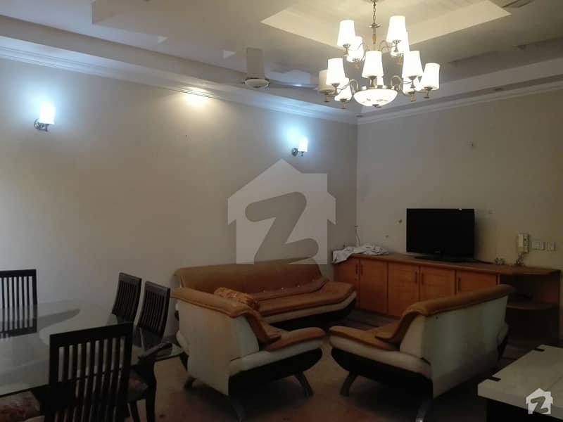واپڈا ٹاؤن فیز 1 واپڈا ٹاؤن لاہور میں 4 کمروں کا 10 مرلہ مکان 1.85 کروڑ میں برائے فروخت۔