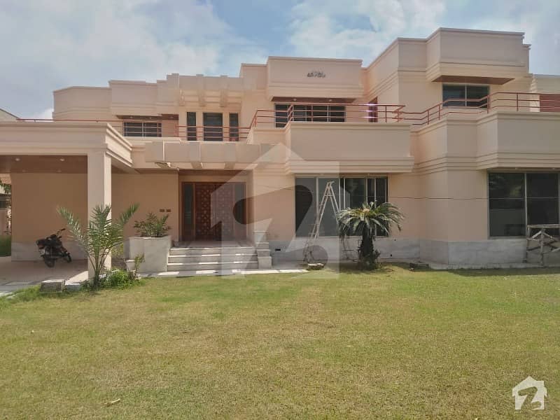 2 Kanal Beautiful And Luxurious House For Rent In Dha Phase 2