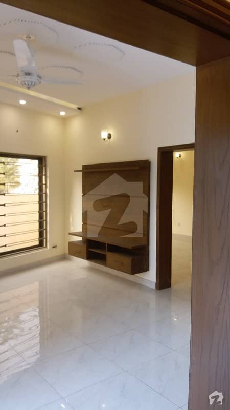 8 Marla Brand New Corner House Available For Sale In Dha 11 Lahore