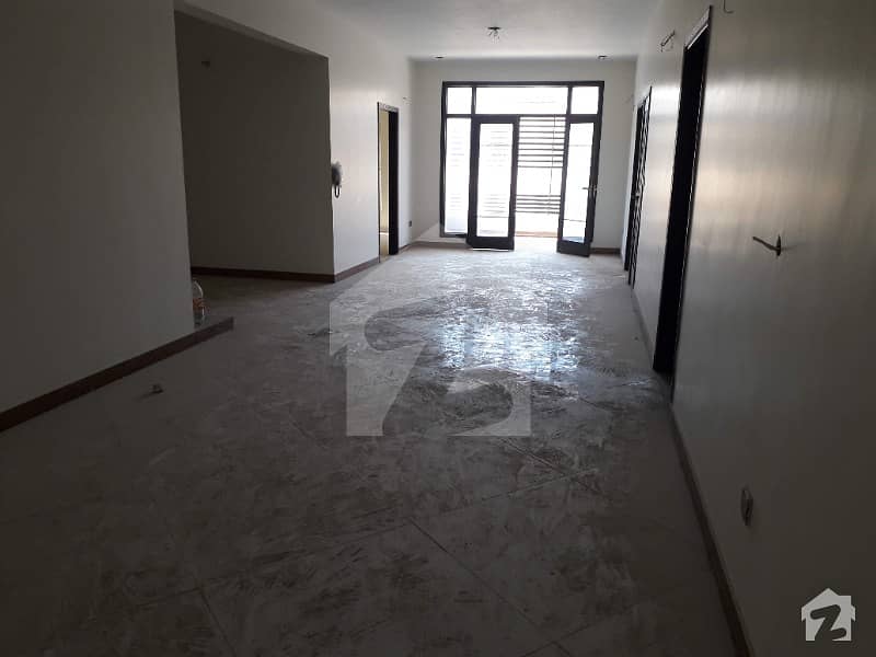 Flat Is Up For Sale At Amil Colony