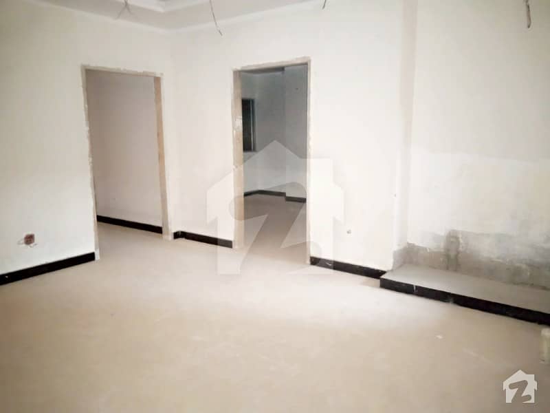 سوان گارڈن ۔ بلاک ڈی سوان گارڈن اسلام آباد میں 2 کمروں کا 5 مرلہ فلیٹ 70 لاکھ میں برائے فروخت۔