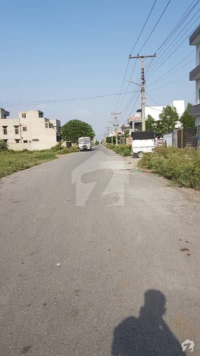 10 Marla Lower Portion Is Available In Lda Avenue One Block M 10 Marla Lower Portion Is Available In Lda Avenue One Block M
