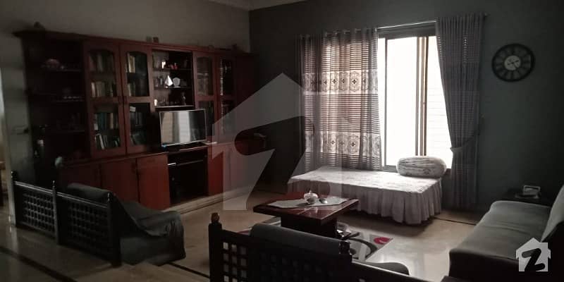 House For Sale In Gulistane E Jauhar Blk 3 A