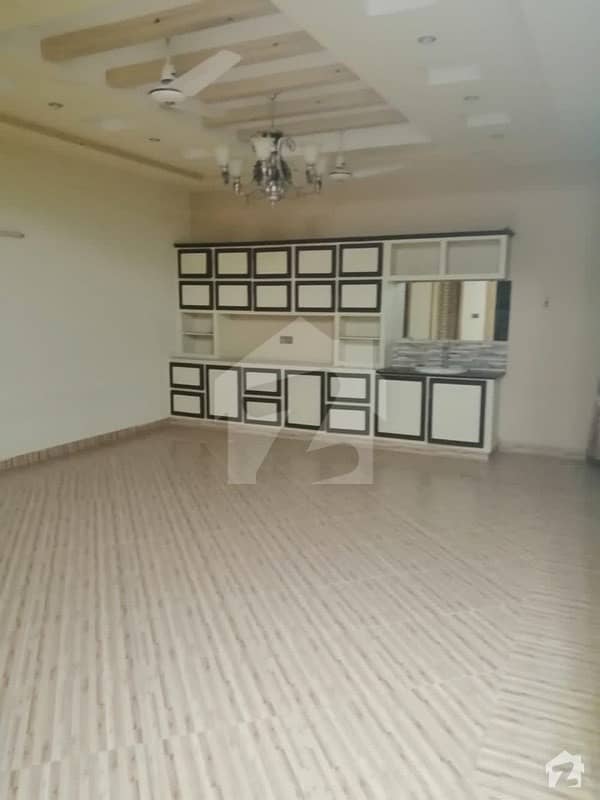 House Of 4500  Square Feet In Hayatabad Is Available