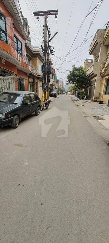 5 Marla Used House For Sale Near Emporium L Block Johar Town Lahore