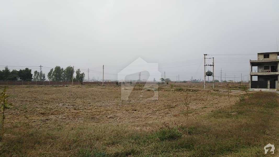 600 Sq Feet Plot For Sale In AWT Phase 2 Block C1