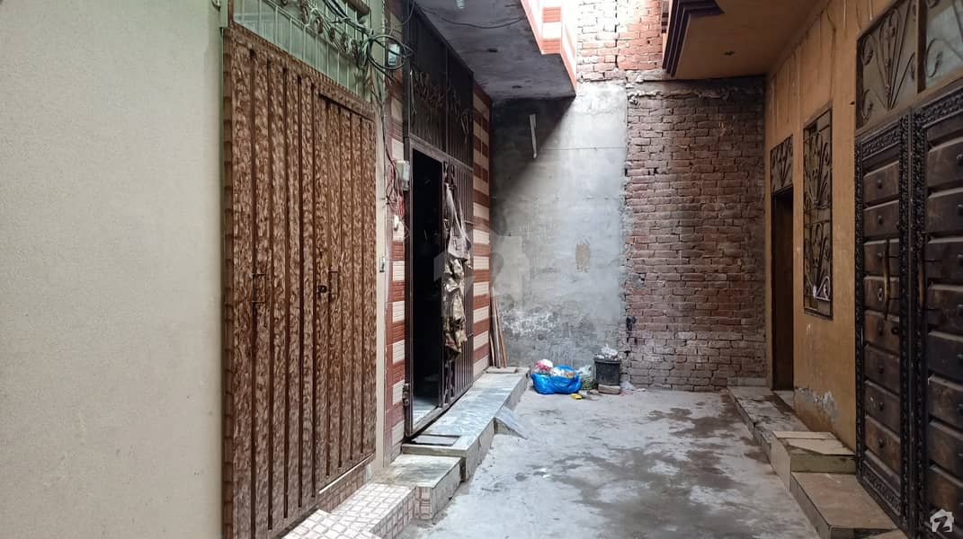 تاجپورہ لاہور میں 2 کمروں کا 3 مرلہ مکان 40 لاکھ میں برائے فروخت۔