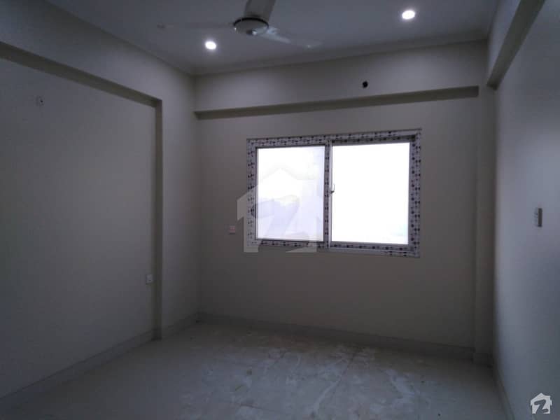 Ideal Flat Is Available For Sale In Nishat Commercial Area