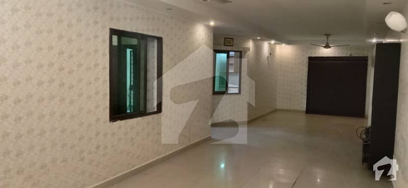 10 Marla Flat Gated Society For Rent In Rehman Gardens Near Dha Phase 1