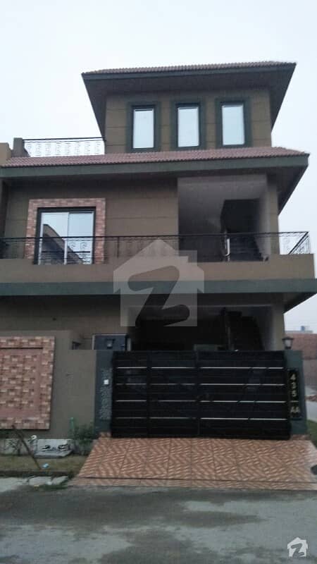 5.6 Marla Corner Brand New Double Unit Bungalow For Sale In Aa Block Canal Garden Near Bahria Town Lahore