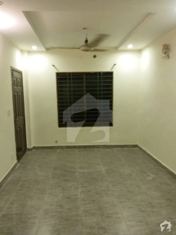 Commercial Hall Is Available For Rent In Johar Town