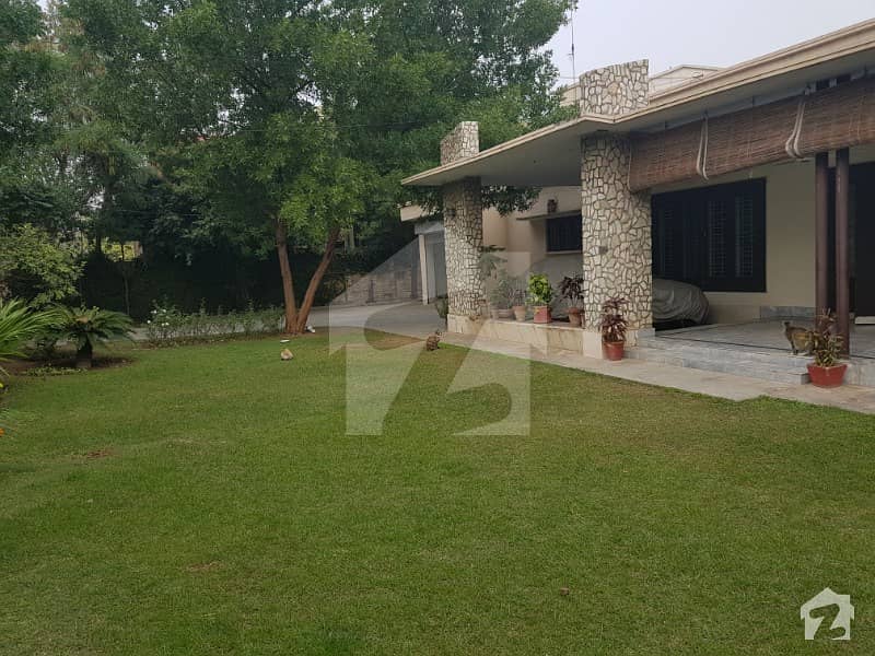 Cavalry Ground Lahore Cantt  3 Kanal Corner Ideal Location House For Sale