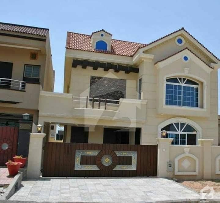 Single Storey House Available For Rent In Gulraiz