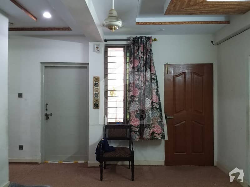 1350 Square Feet Flat For Sale In I-8