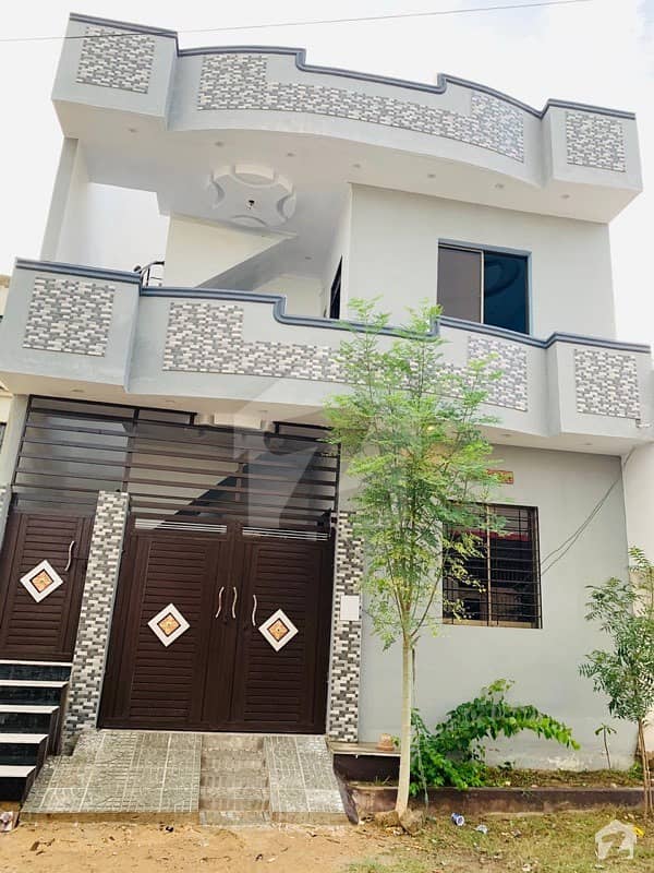 گلشنِ معمار - سیکٹر کیو گلشنِ معمار گداپ ٹاؤن کراچی میں 4 کمروں کا 3 مرلہ مکان 95 لاکھ میں برائے فروخت۔