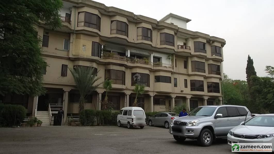 Diplomatic Enclave 2 Bedroom Fully Furnished Apartment Available For Rent