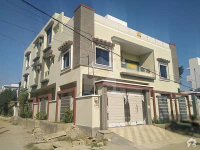 400 Square Yards House In Stunning Scheme 33 Is Available For Sale 400 Square Yards House In Stunning Scheme 33 Is Available For Sale