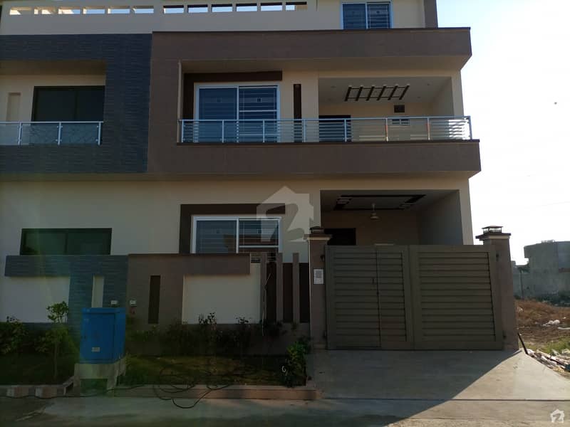 5 Marla House For Sale In DC Colony 5 Marla House For Sale In DC Colony