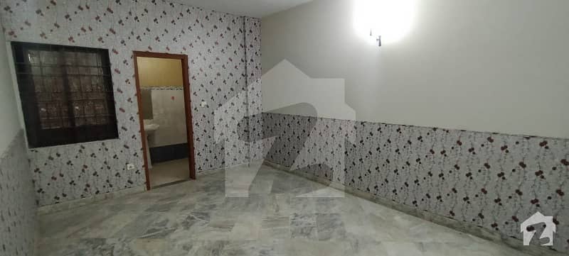 Afnan Duplex House For Sale With 4 Bed Drawing Dining Main Road Facing Block 3a Jauhar