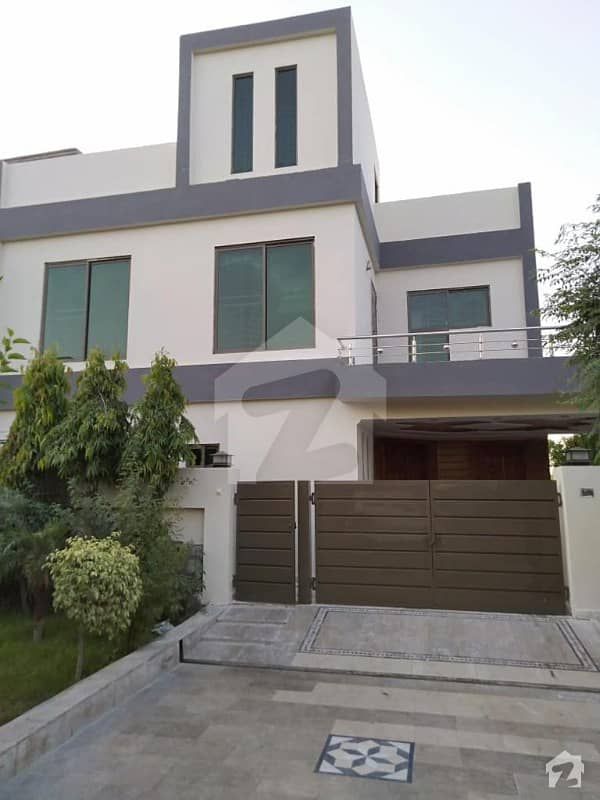 7 Marla Corner Used  Well Maintained House At Low Price Sector C Bahria Town Lahore