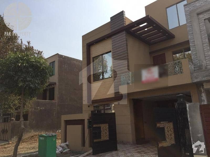 5 Marla Lavish House For Sale In AA Block Bahria Town Lahore