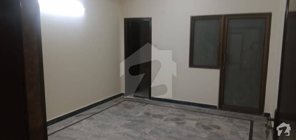 5 Marla Flat Available In Gulberg For Rent
