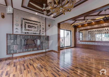 15 Marla Brand New Top Class Design Palace 15 Marla Brand New Top Class Design Palace