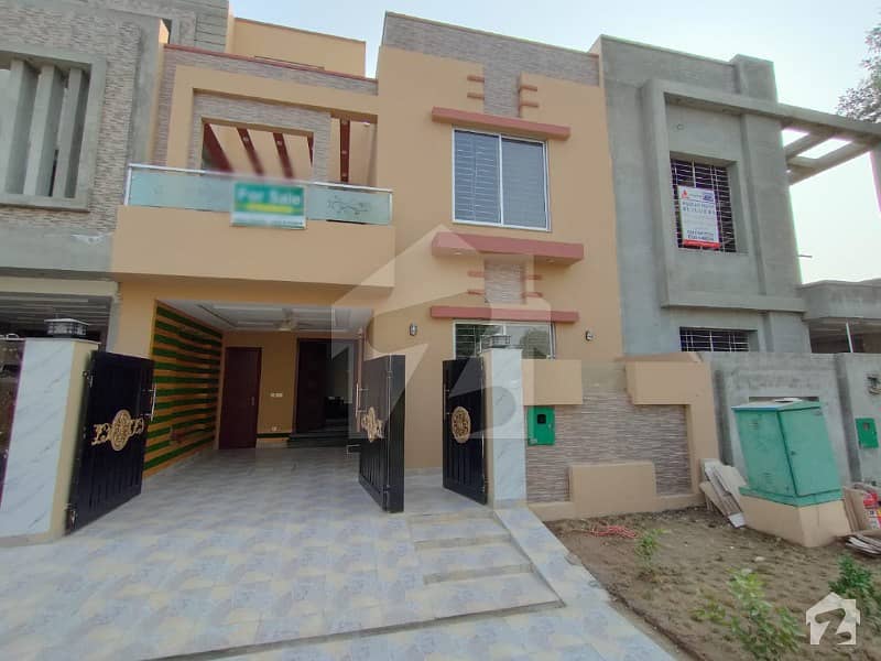 5 Marla Lavish House At Prime Location Sector E Bahria Town Lahore
