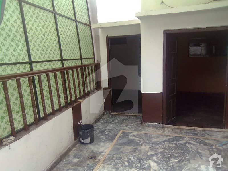 4 Marla Upper Portion Separate Gate 2 Room 1 Bath Kitchen Terrace For Rent