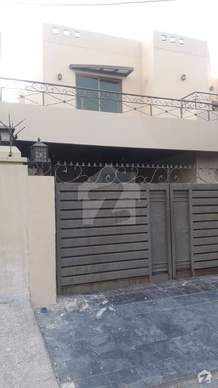 DHA Phase 4 1 Kanal House Available For Rent