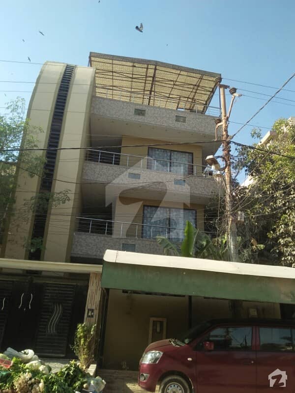 بفر زون - سیکٹر 15-A / 5 بفر زون نارتھ کراچی کراچی میں 8 کمروں کا 5 مرلہ مکان 3.7 کروڑ میں برائے فروخت۔