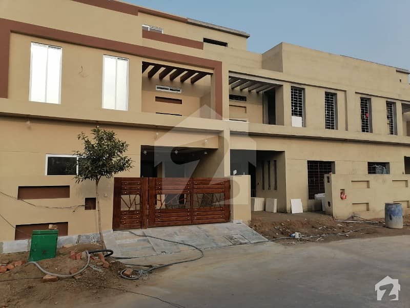 بحریہ ٹاؤن ۔ سیکٹر ایف بحریہ ٹاؤن لاہور میں 3 کمروں کا 5 مرلہ مکان 92 لاکھ میں برائے فروخت۔