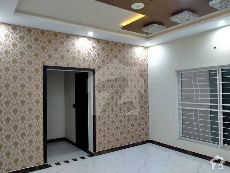 1350  Square Feet Upper Portion In Central Military Accounts Housing Society For Rent