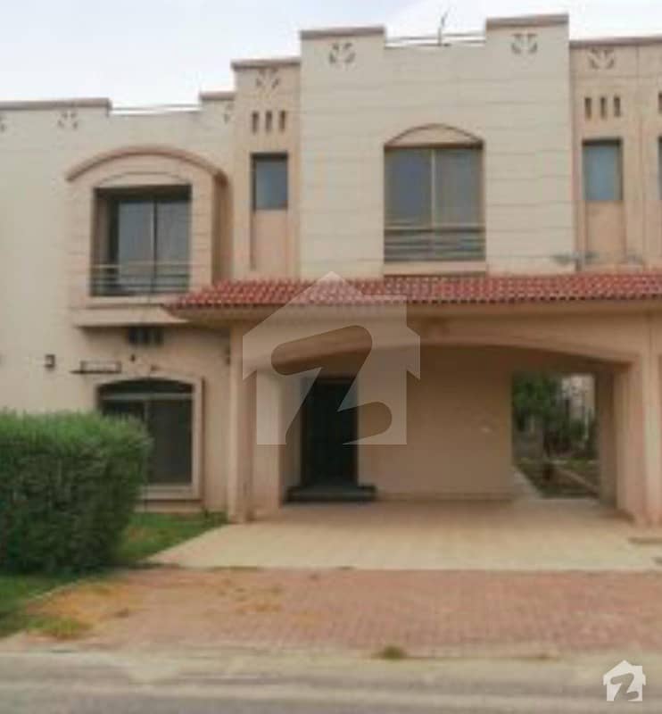 10 Marla Bungalow Urgent For Sale On Cost Price Top Location