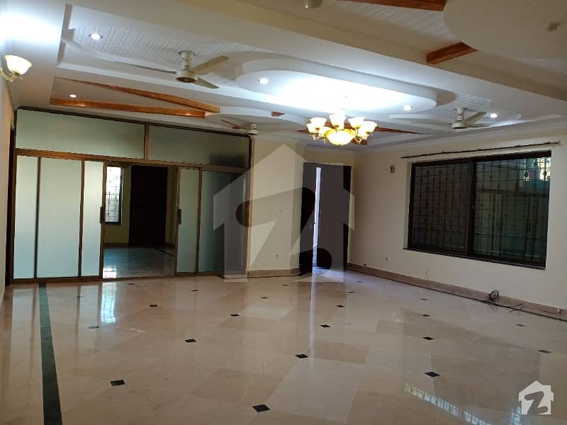 F8 Marble Flooring 08 Bed Room Triple Storey Renovated House